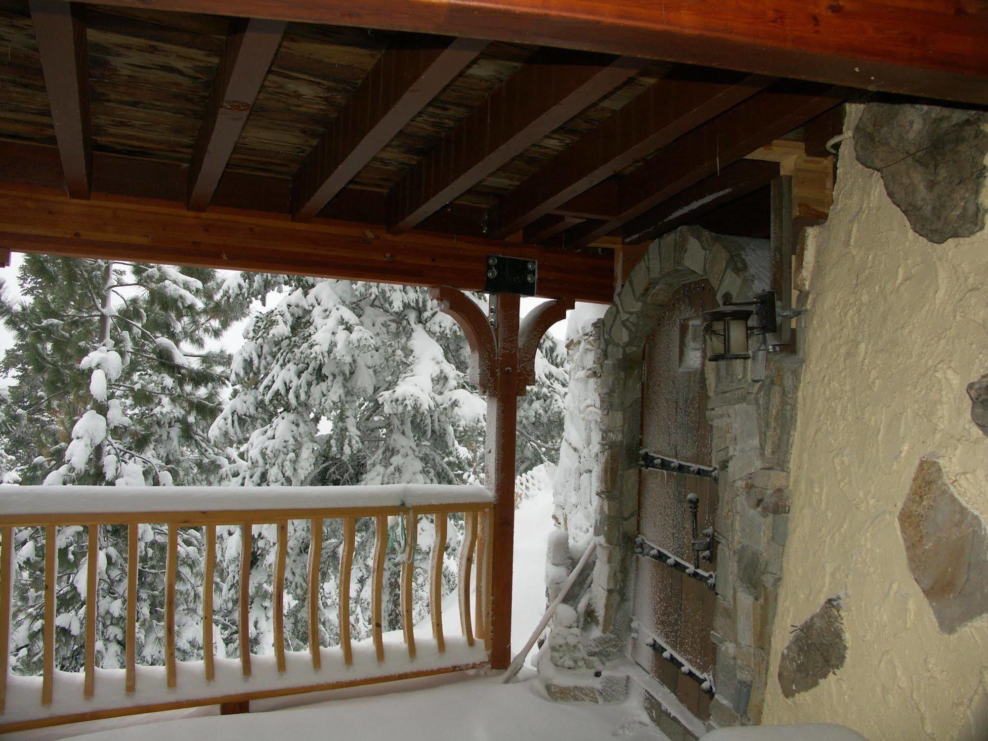 Where Eagles Fly Bed & Breakfast Elk Point 외부 사진