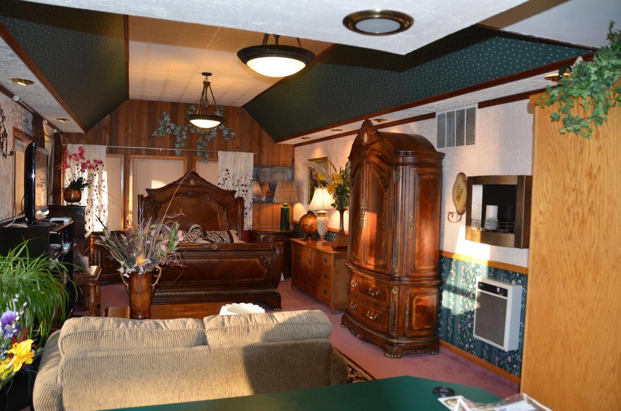 Where Eagles Fly Bed & Breakfast Elk Point 외부 사진